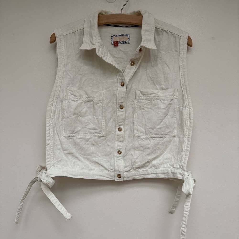 Pilcro Button-Up Top - Picture 5 of 8